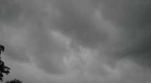 Meteorologia prevê tempo nublado e chuva durante toda semana Meteorologia prevê tempo nublado e chuva durante toda semana
