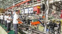 Fiat dará férias coletivas a 12 mil funcionários da fábrica de Betim Fiat dará férias coletivas a 12 mil funcionários da fábrica de Betim